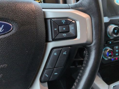 Used 2017 Ford F150 Lariat w/ Equipment Group 501A Mid image 30