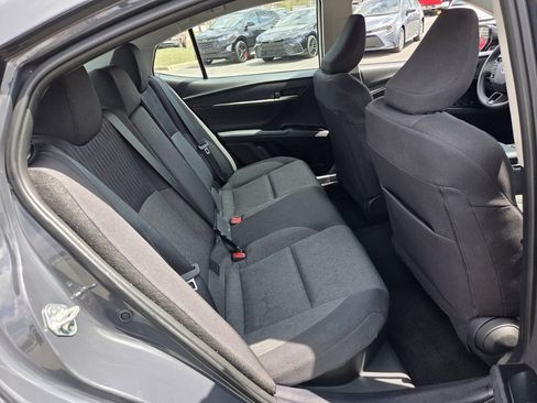 Used 2025 Toyota Camry LE FWD image 11