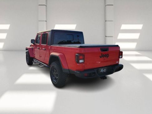 Used 2023 Jeep Gladiator Sport image 5