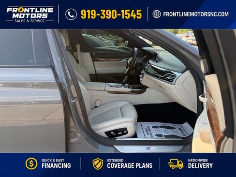 Used 2020 BMW 750i xDrive w/ M Sport Package AWD/4WD image 12