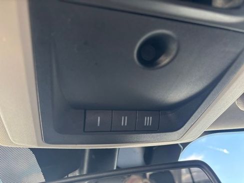 Used 2017 RAM 1500 Laramie image 27