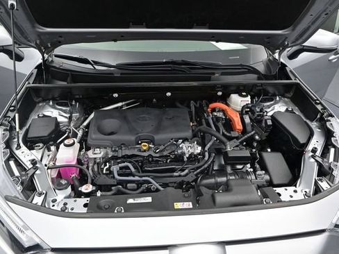 Used 2023 Toyota RAV4 SE AWD/4WD image 16