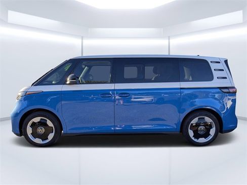 New 2025 Volkswagen ID. Buzz Pro S Plus image 5