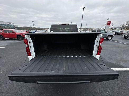 Used 2021 Chevrolet Silverado 1500 LT Trail Boss w/ Bed Protection Package image 23