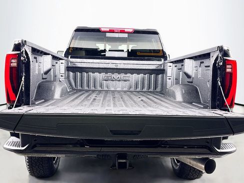 New 2026 GMC Sierra 3500 Denali w/ Denali Reserve Package image 28