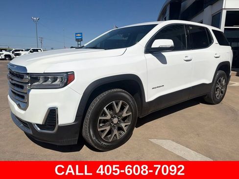 Used 2023 GMC Acadia SLE w/ LPO, Floor Liner Package FWD image 7
