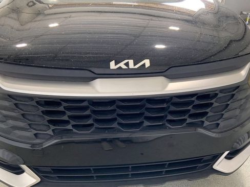 Used 2023 Kia Sportage LX FWD image 27