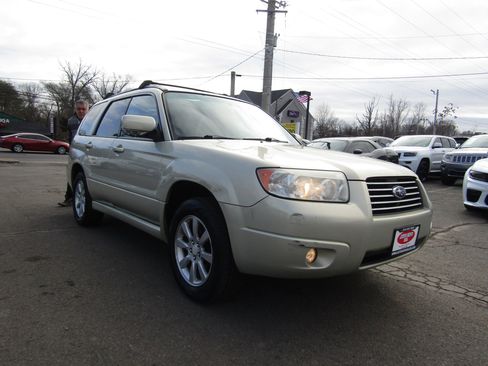 Used 2006 Subaru Forester 2.5X Premium image 1