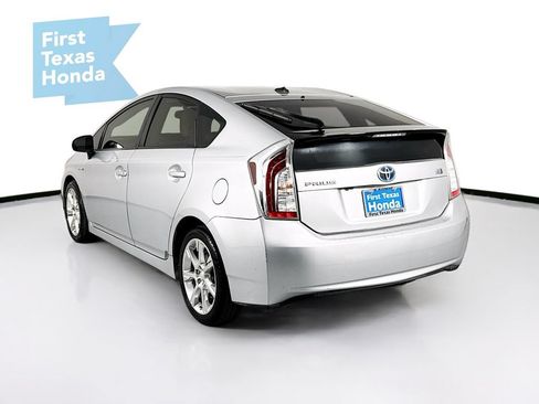 Used 2014 Toyota Prius Three FWD image 5