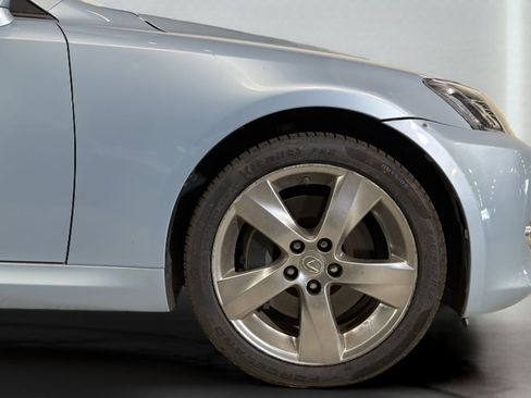 Used 2010 Lexus IS 350C RWD image 34