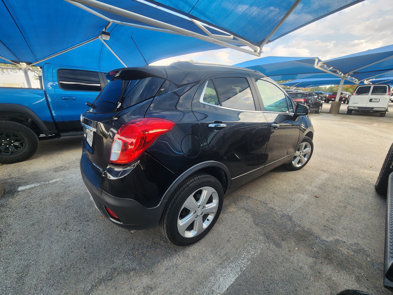 Used 2015 Buick Encore Convenience AWD/4WD image 4
