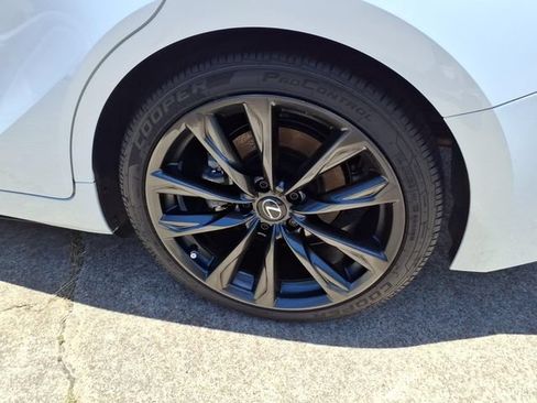 Used 2024 Lexus IS 350 F Sport RWD image 19