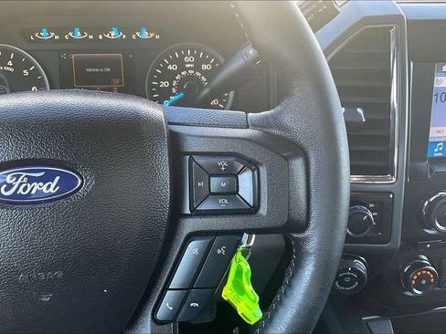 Used 2017 Ford F150 XLT w/ Equipment Group 302A Luxury AWD/4WD image 13