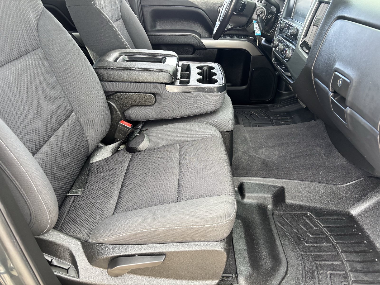 Used 2019 Chevrolet Silverado 1500 LT w/ All Star Edition AWD/4WD image 11