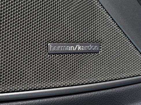 Used 2026 BMW M340i w/ Premium Package RWD image 18