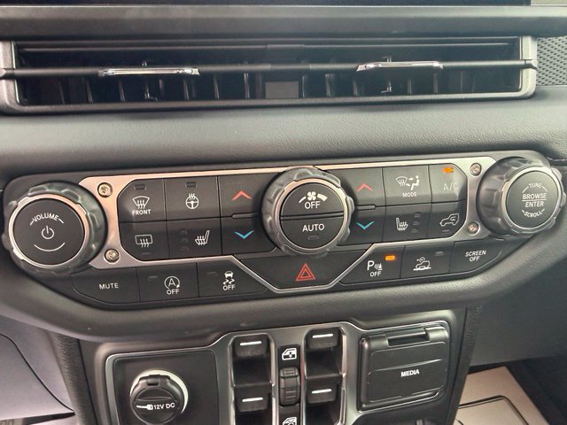 New 2027 Jeep Gladiator Rubicon AWD/4WD image 25