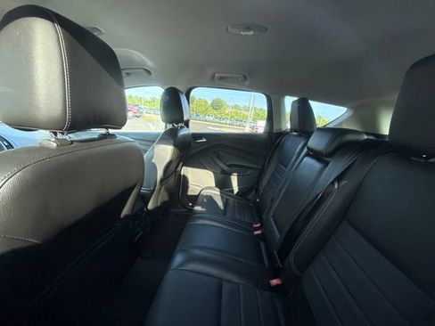 Used 2014 Ford Escape Titanium w/ Equipment Group 401A FWD image 5