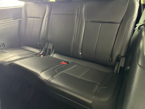 Used 2022 Ford Expedition XLT AWD/4WD image 44