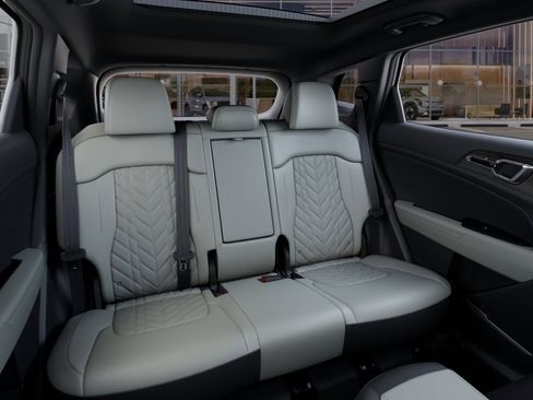 New 2024 Kia Sportage X-Line image 16