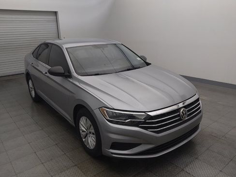 Used 2019 Volkswagen Jetta S FWD image 13