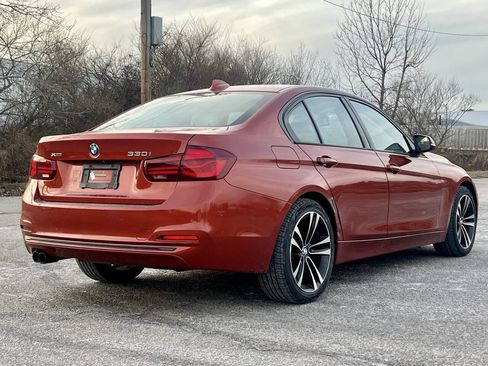 Used 2018 BMW 330i xDrive Sedan w/ Premium Package image 5