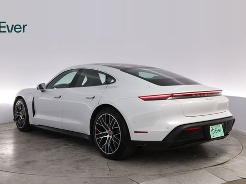 Used 2023 Porsche Taycan RWD image 17