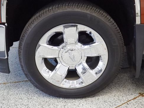 Used 2015 Chevrolet Silverado 1500 LTZ AWD/4WD image 13