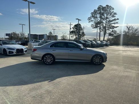 Used 2021 Mercedes-Benz E 450 4MATIC Sedan image 5