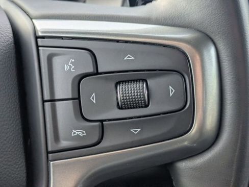 Used 2023 Chevrolet Silverado 1500 LT Trail Boss w/ Convenience Package II image 17