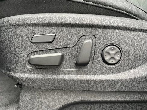 Used 2025 Kia Telluride SX X-Line image 11