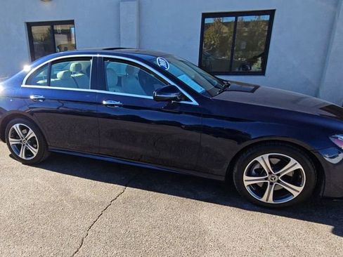 Used 2018 Mercedes-Benz E 300 4MATIC image 9