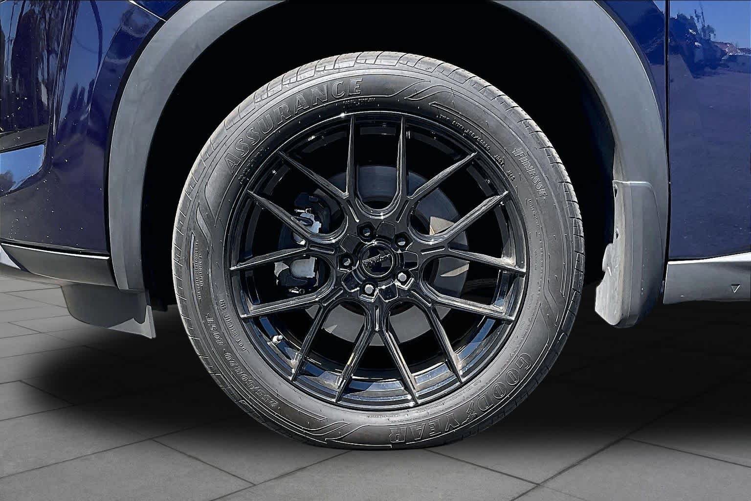 Used 2022 Nissan Pathfinder SV FWD image 10
