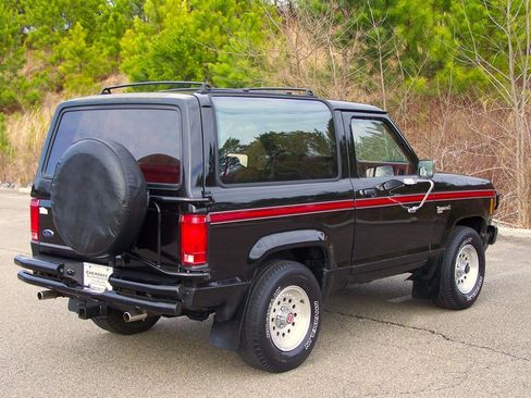 Used 1988 Ford Bronco II 4WD image 2