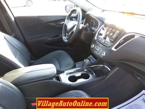 Used 2016 Chevrolet Malibu LT w/ Driver Confidence Package image 22