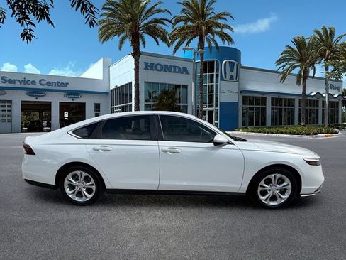 Certified 2024 Honda Accord LX image 9