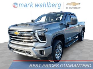 Used 2024 Chevrolet Silverado 3500 High Country w/ Technology Package video 1