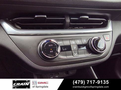 Used 2024 Buick Envista Preferred w/ Advanced Safety Package FWD image 18