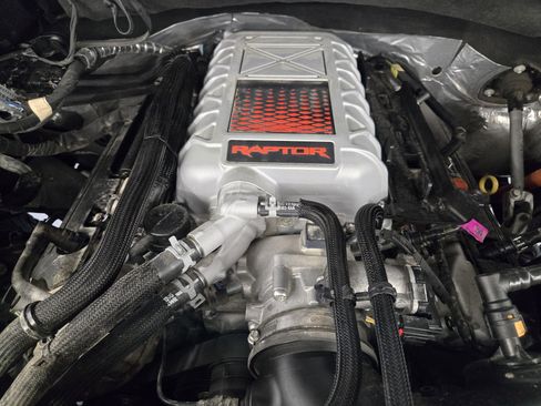 Certified 2024 Ford F150 Raptor w/ Equipment Group 803A Raptor R AWD/4WD image 31