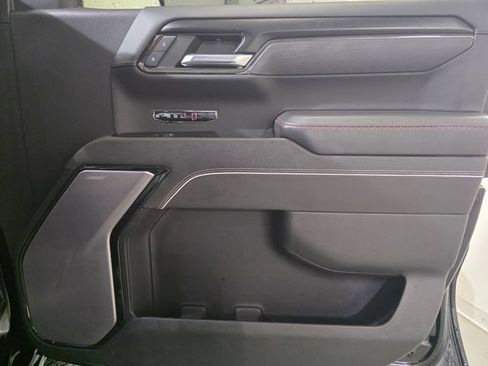 Used 2023 GMC Sierra 1500 AT4X AWD/4WD image 32