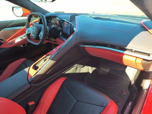 Used 2023 Chevrolet Corvette 3LT w/ Z51 Performance Package image 27