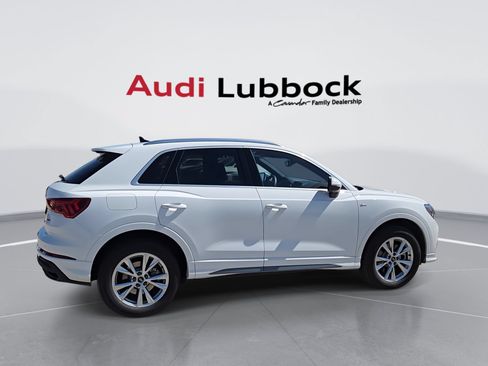 Certified 2025 Audi Q3 2.0T Premium w/ Convenience Package AWD/4WD image 8