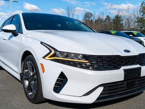 Used 2021 Kia K5 EX image 4