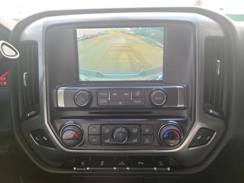 Used 2018 Chevrolet Silverado 1500 LT w/ All Star Edition image 11