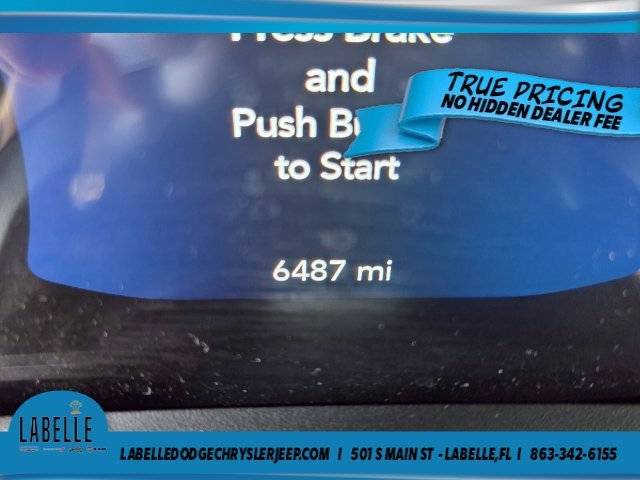 Used 2026 Jeep Wrangler Unlimited Sahara AWD/4WD image 23