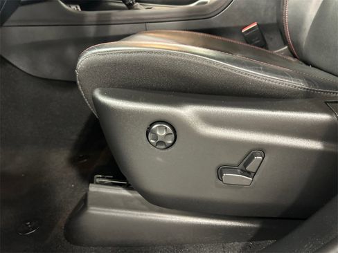 Used 2024 Dodge Durango R/T image 16