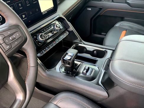 Certified 2024 GMC Sierra 1500 AT4 w/ Technology Package image 30