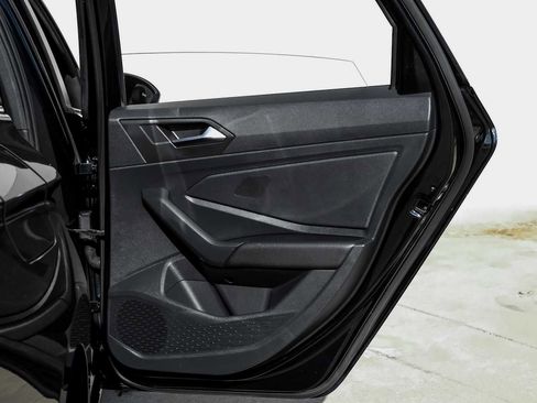 Used 2019 Volkswagen Jetta R-Line image 44