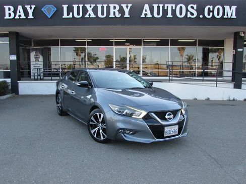Used 2017 Nissan Maxima 3.5 SV FWD image 1