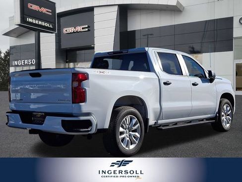 Used 2022 Chevrolet Silverado 1500 Custom image 9