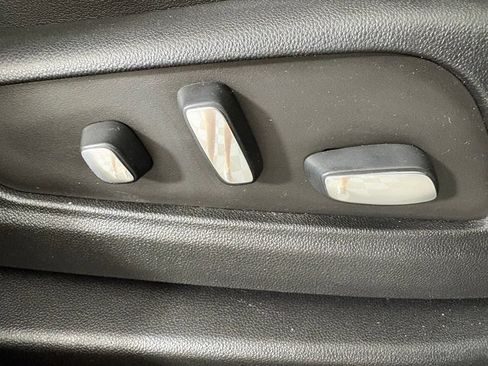 Used 2019 Cadillac XT5 Luxury FWD image 41